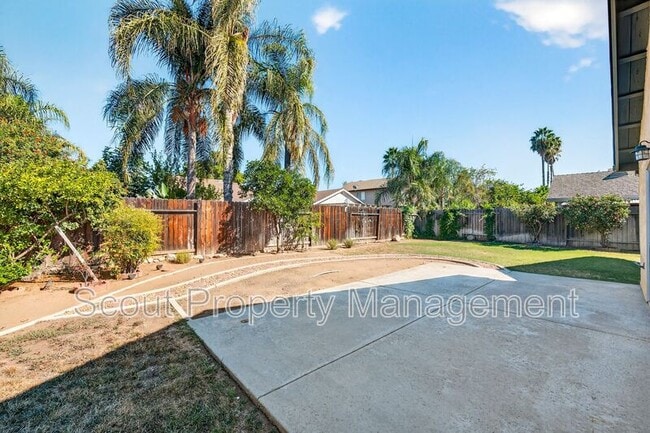 Building Photo - 29664 Buena Tierra