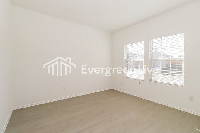 Building Photo - 1128 Nesting Bird Dr