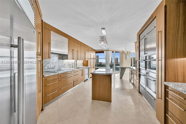 Building Photo - 3370 Hidden Bay Dr