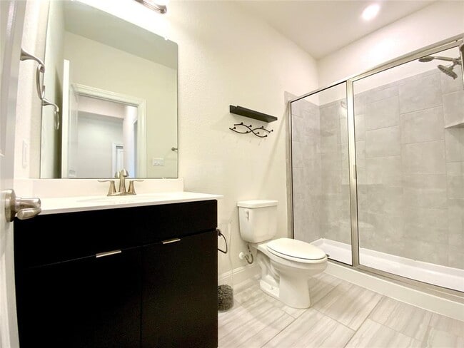 Building Photo - 16028 Cinca Terra Dr