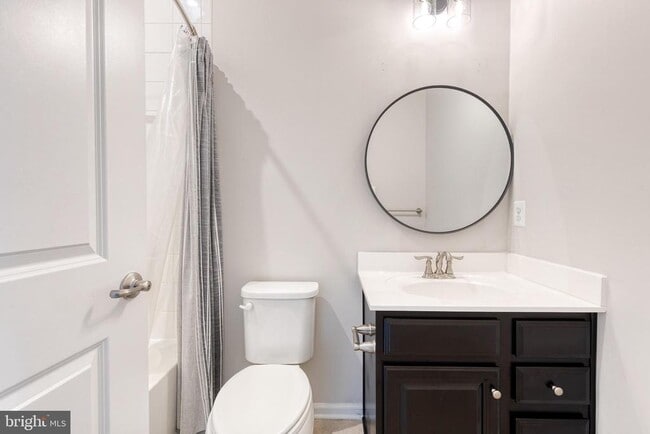 Building Photo - 1438 Strahorn Rd