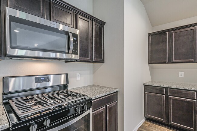 Building Photo - 14668 Blackbrush Mnr