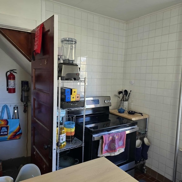 Building Photo - 67 Park St