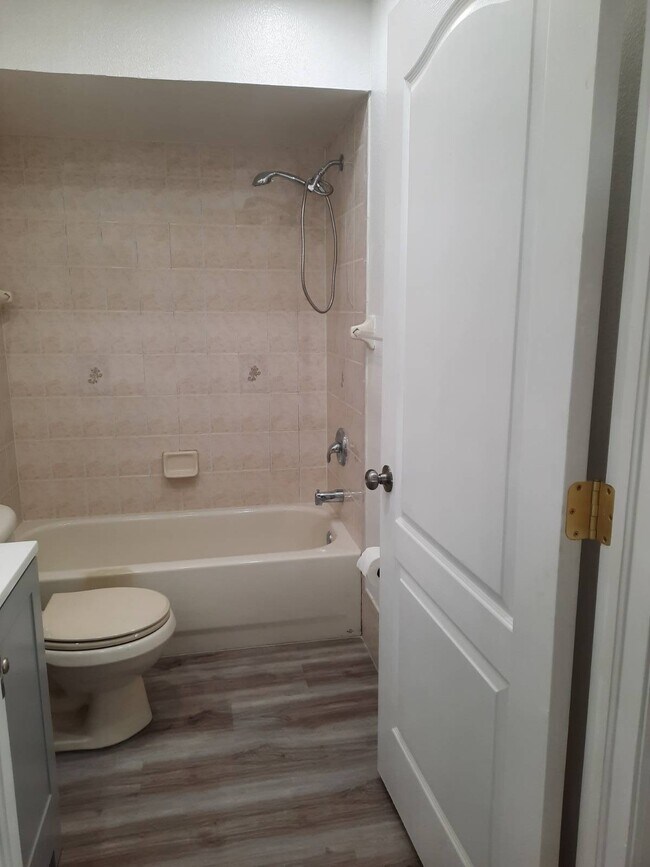 Building Photo - 11239 Blythville Rd