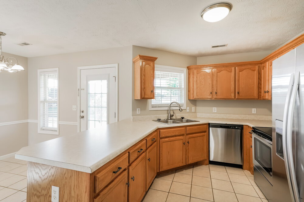 Building Photo - 107 Blythe Ct