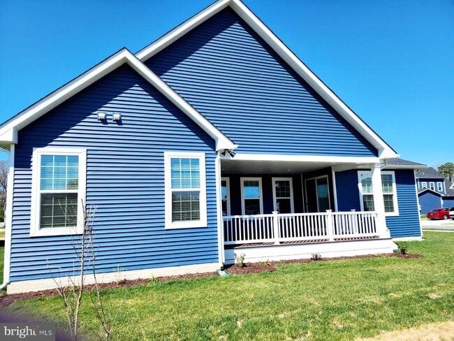 Building Photo - 19276 Headsail Dr