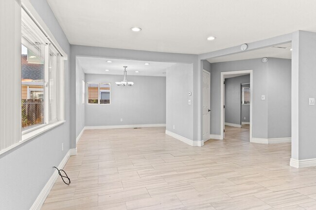 Building Photo - 1271 Ocean Ave
