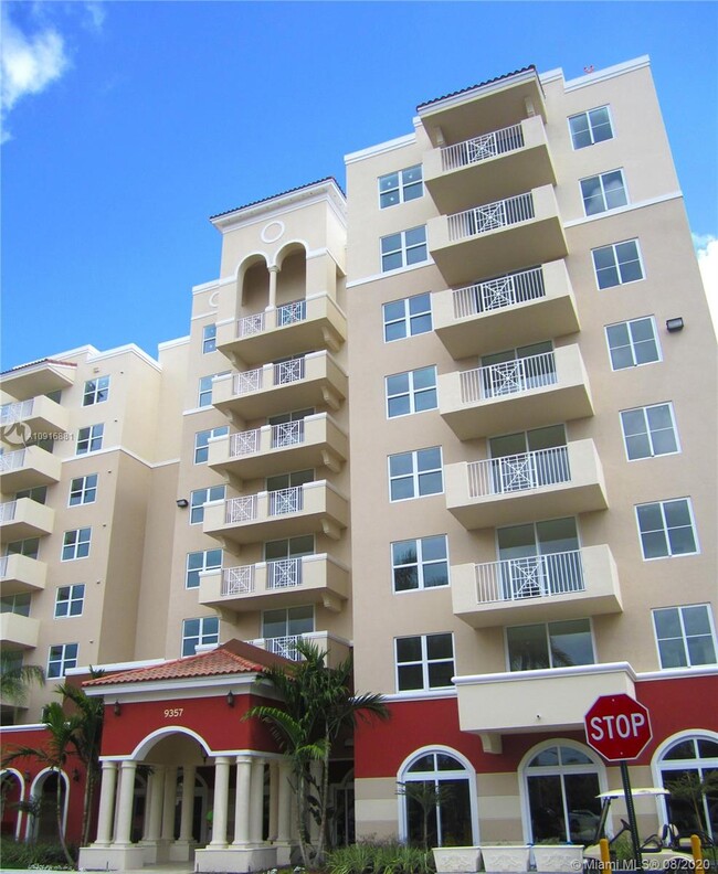 Primary Photo - 9365 SW 77th Ave