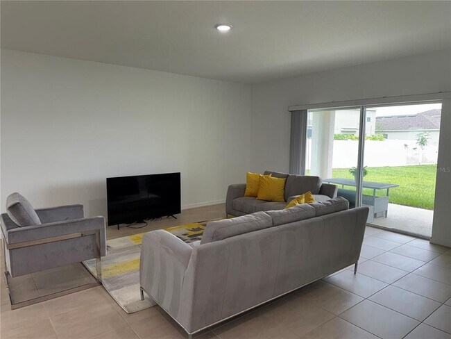 Building Photo - 121 Citrine Lp