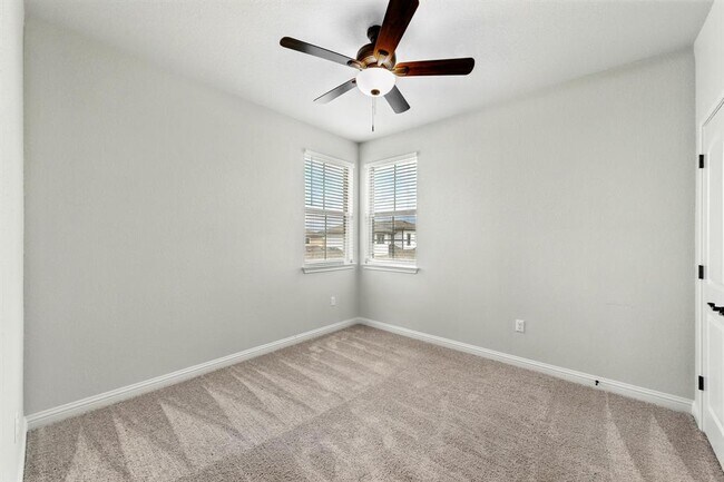 Building Photo - 8007 Orizzonte St