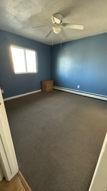 Building Photo - 639 10th Ave