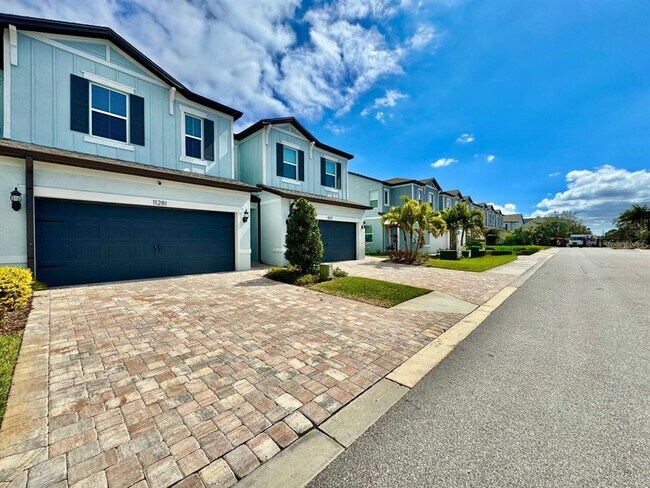 Building Photo - 11281 Beach Walk Wy NE