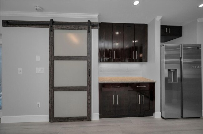 Building Photo - 1502 Cottonwood Terrace