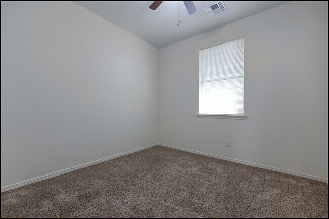 Building Photo - 14676 Oldenberg Ct