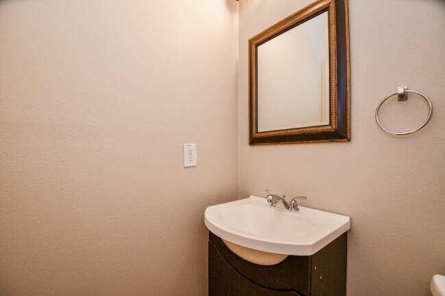 Building Photo - 16230 S Southern Stone Dr