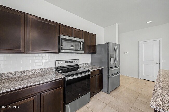 Building Photo - 18363 W Whispering Wind Dr