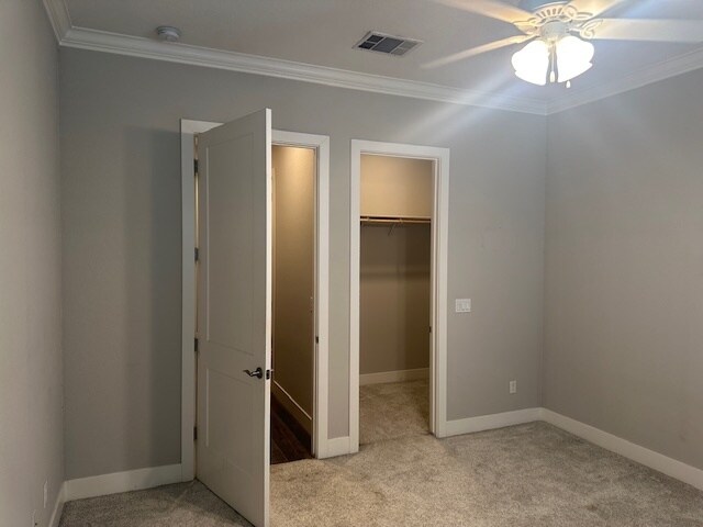 Building Photo - Gorgeous 3 Bedroom 2 Bathroom Manteca Home