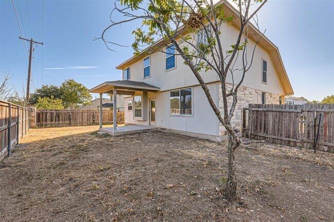 Building Photo - 4125 Pebble Ridge Cove