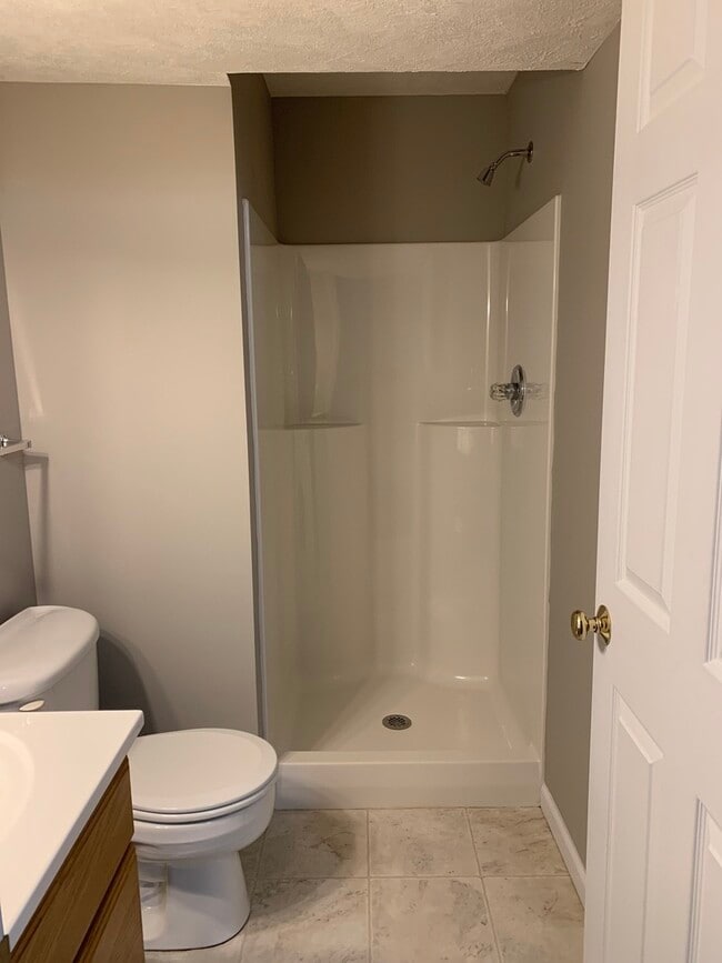 Building Photo - 1116 Doral Dr