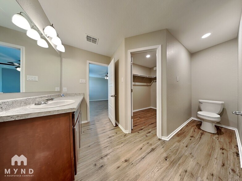 Building Photo - 3910 Colemans Run