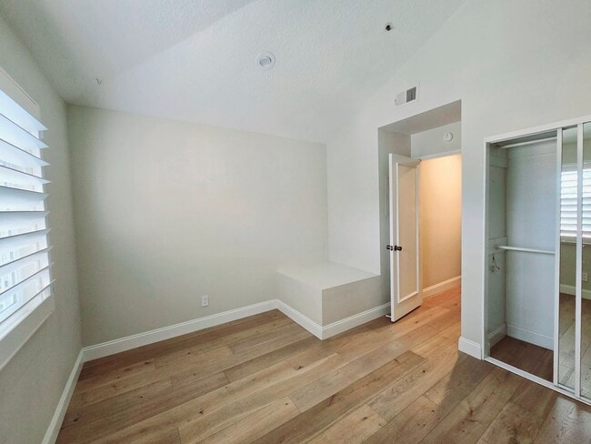 Building Photo - Explore the Allure of Coastal Living!