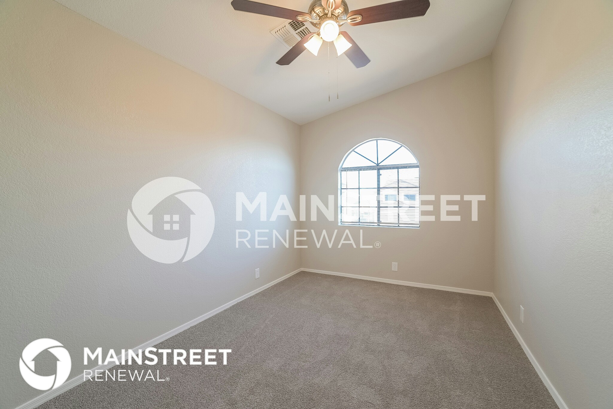Building Photo - 5212 N 73rd Ln
