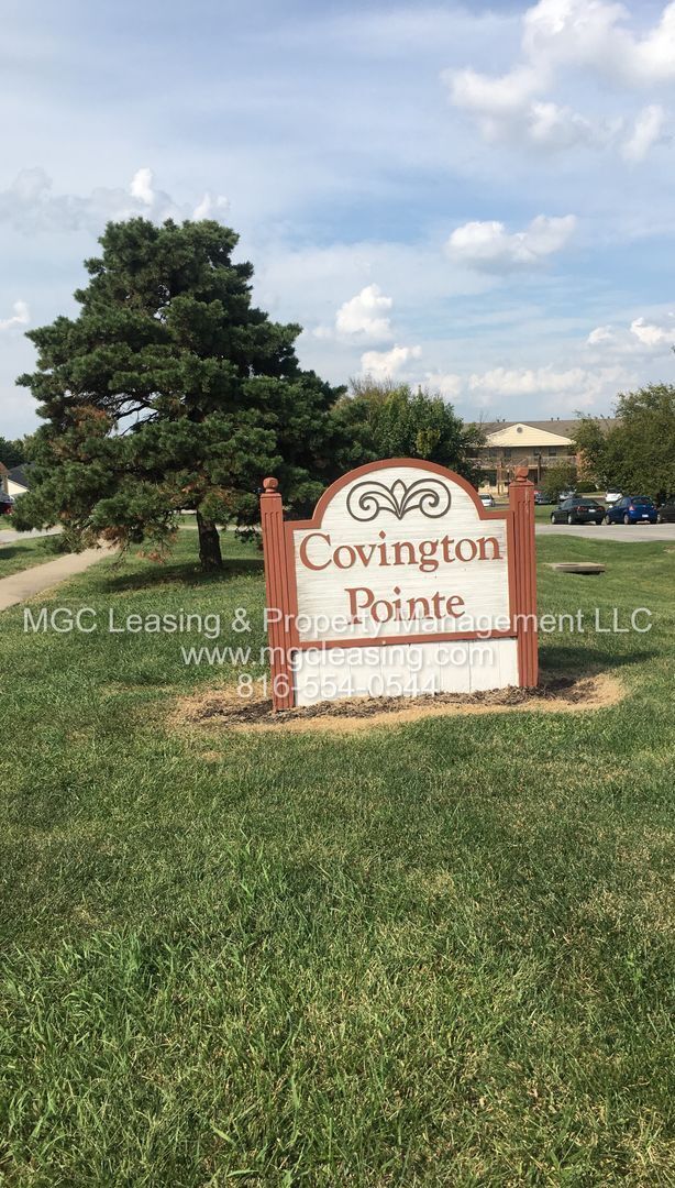 Building Photo - 1 Bedroom apartment in Olathe, KS