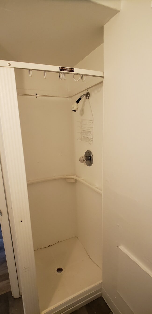 Building Photo - 9832-9813 13th Ave SW