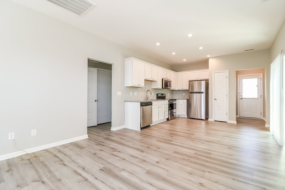 Building Photo - 167 E Wilson St