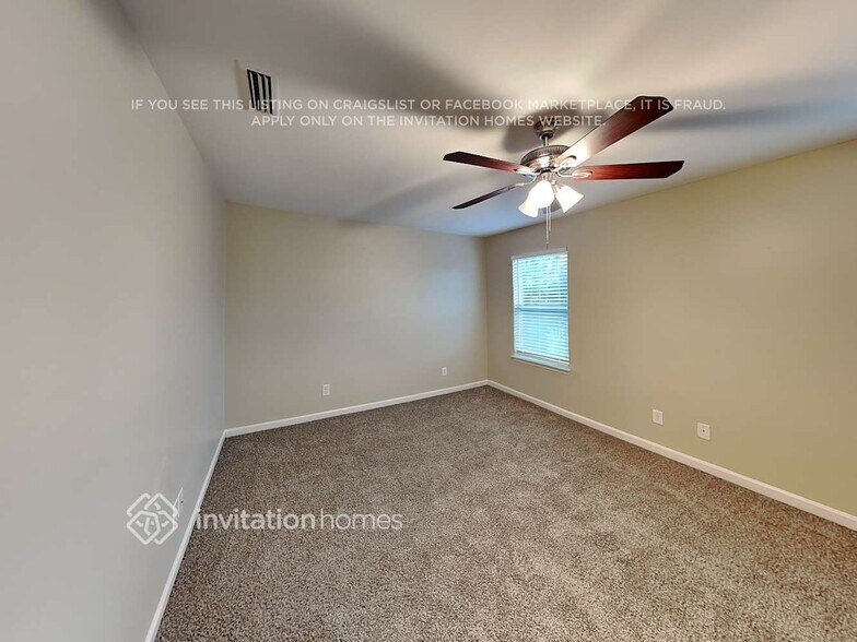 Building Photo - 111 Louden Dr