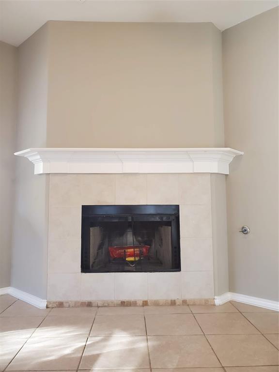 Building Photo - 719 Birch Brook Ln