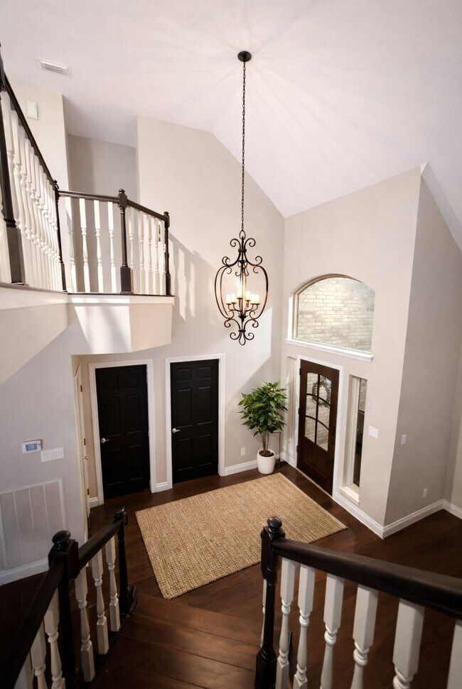 Building Photo - 12907 Lake Mist Dr