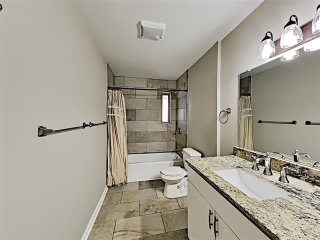 Building Photo - 2412 Flagstone Dr