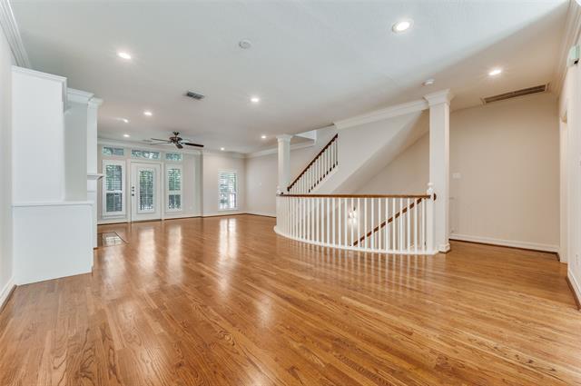 Building Photo - 3935 N Hall St