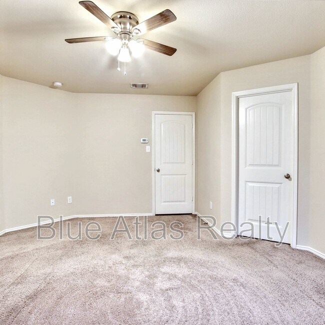 Building Photo - 1340 Levi Ln