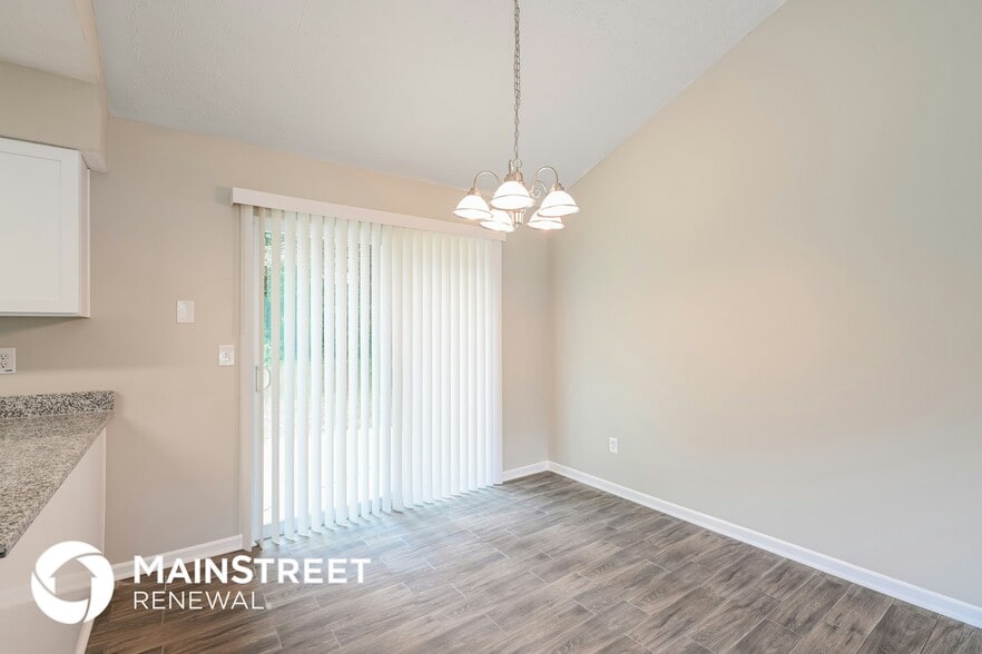 Building Photo - 3865 Scarsborough Dr SW