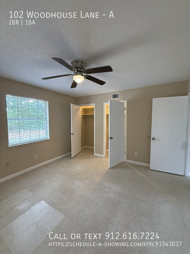 Building Photo - 102 Woodhouse Ln