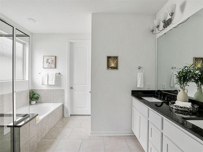 Building Photo - 1328 Brescia Walk