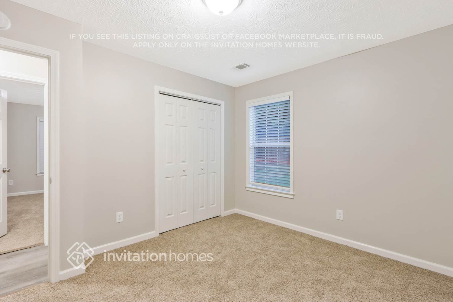 Building Photo - 415 Cambridge Way