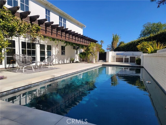 Building Photo - 1024 Granvia Altamira