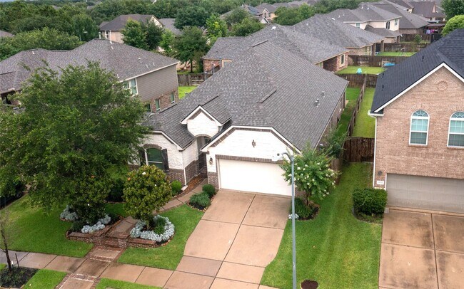Building Photo - 12314 Meadow Breeze Dr