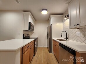 Building Photo - 8637 Crows Nest Ln
