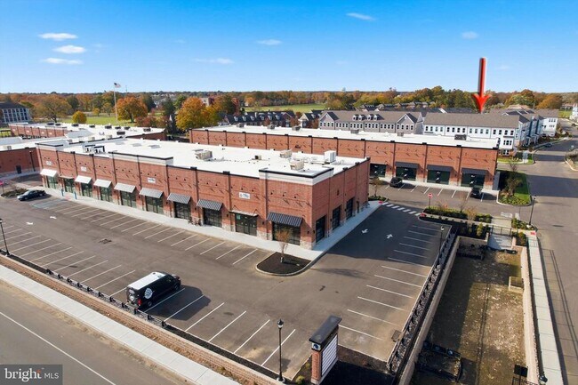 Building Photo - 4 Barton Ave