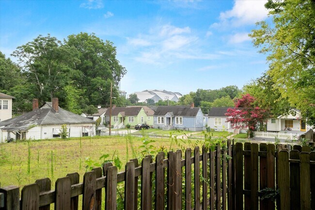 Building Photo - 481 Griffin St NW