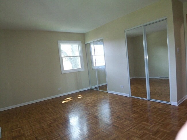 Building Photo - 3835 Winston Dr