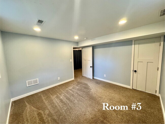 Building Photo - 4036 Reservoir Blvd