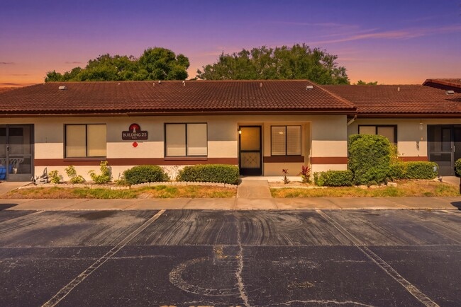 Building Photo - 7360 Ulmerton Rd