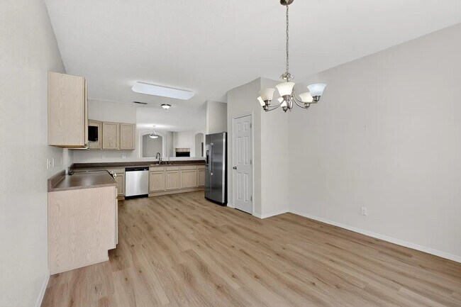 Building Photo - 3812 Pinon Jay Ct NW