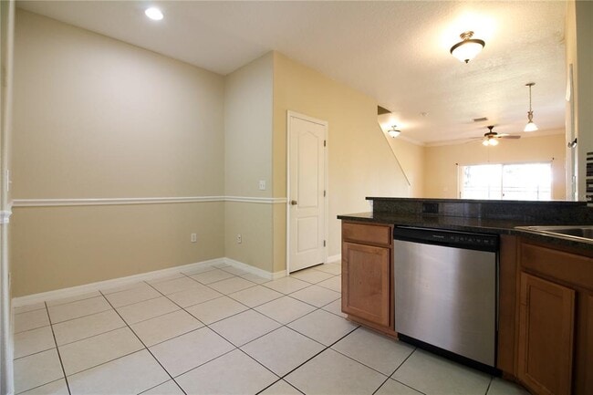 Building Photo - 4181 Winding Vine Dr