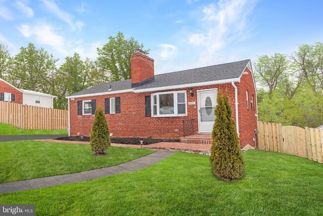 Building Photo - 3233 Apex Cir